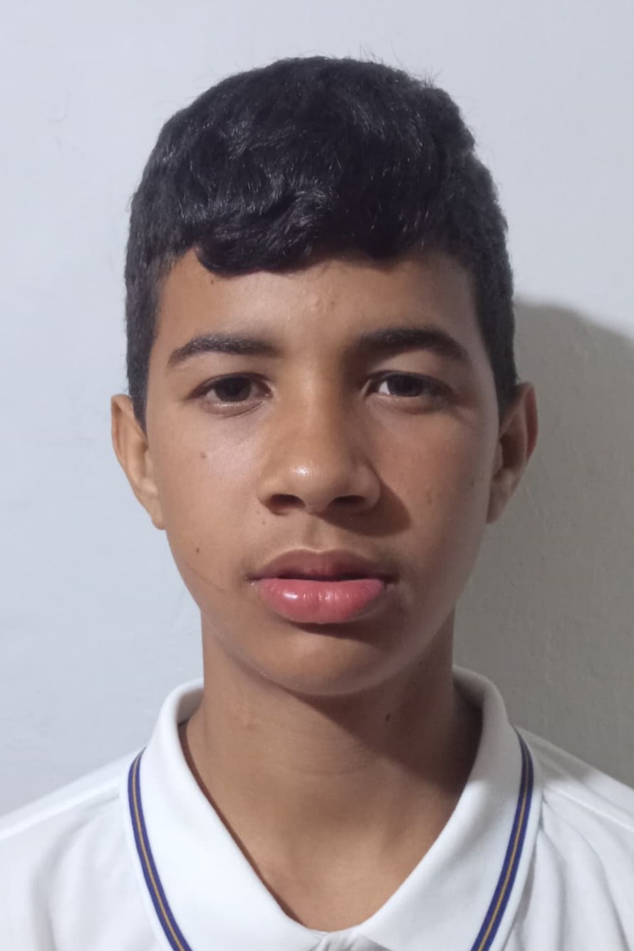 Leonel Piña