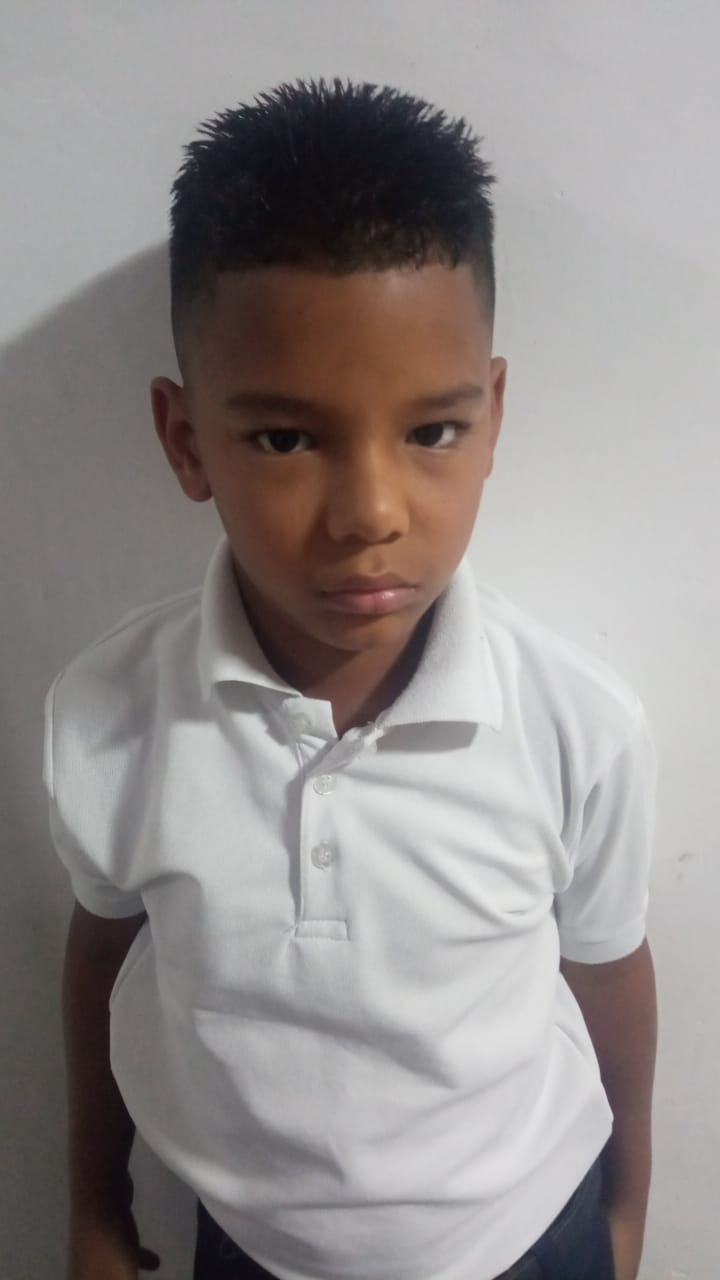 Aaron Colmenares